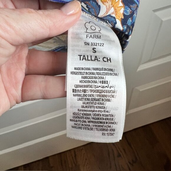 FARM Rio Off-White Summer Flowers Lenzing™ Ecovero™ Euroflax™ Romper Sz  S - Picture 8 of 8